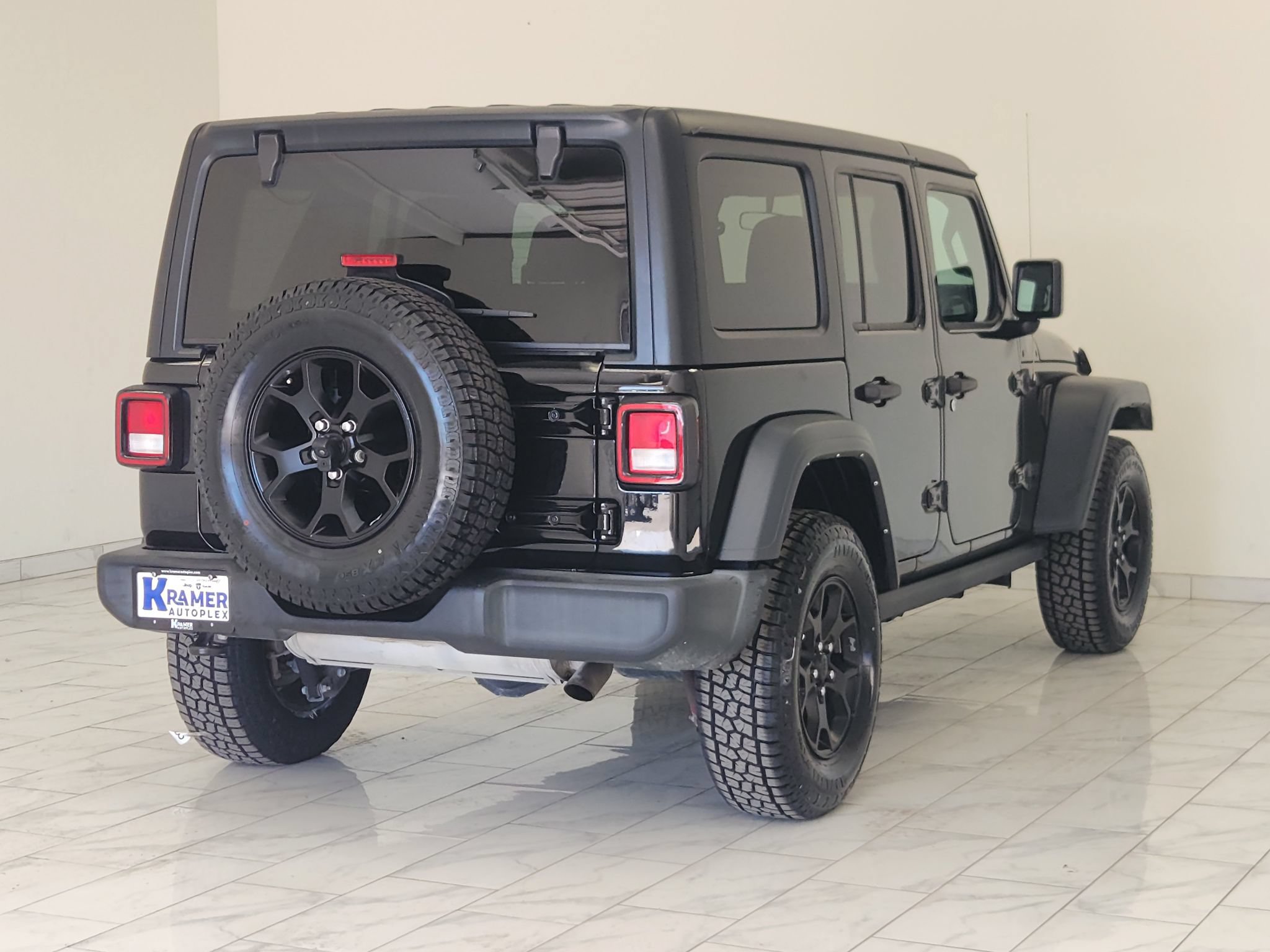 Used 2023 Jeep Wrangler Unlimited Sport AWD/4WD image 5