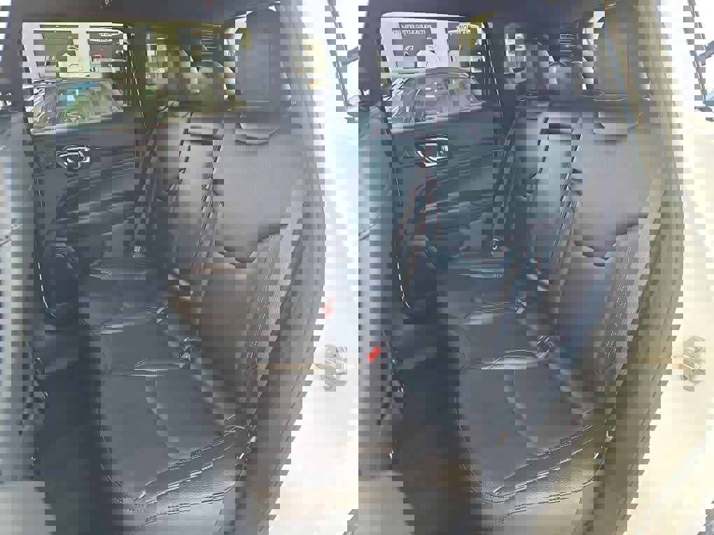 Used 2024 Jeep Compass Limited w/ High Altitude Package image 20