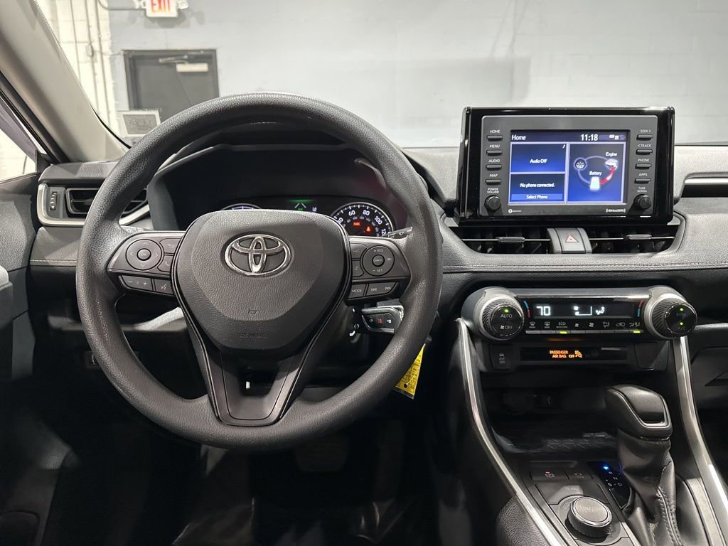 Certified 2022 Toyota RAV4 LE image 8