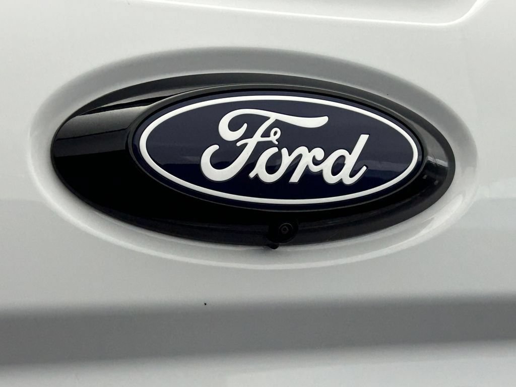 Used 2025 Ford Maverick XLT w/ Equipment Group 302A AWD/4WD image 34