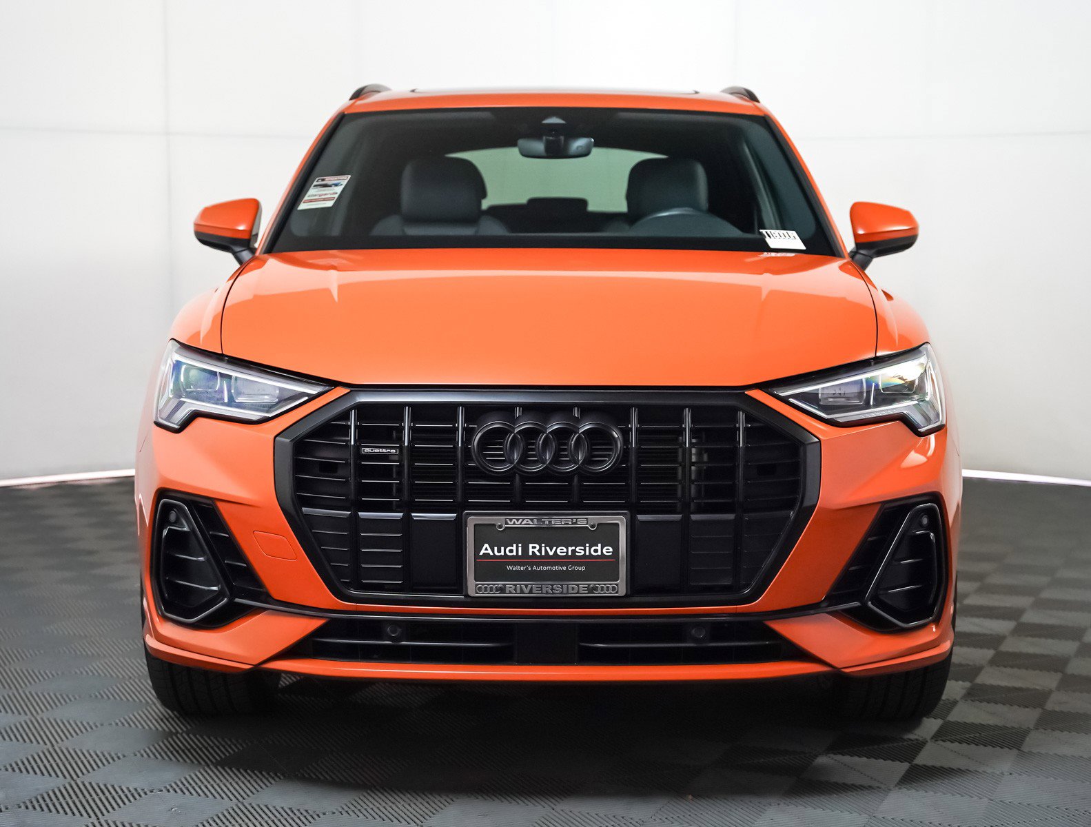 Certified 2023 Audi Q3 2.0T Premium w/ Black Optic Sport Package image 13