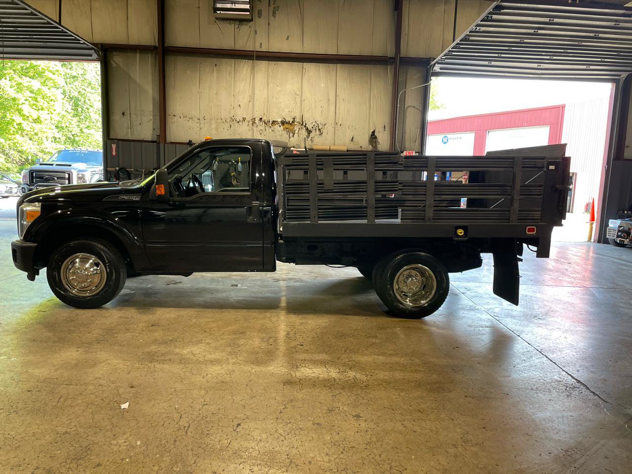 Used 2015 Ford F350 XL w/ Power Equipment Group RWD image 8