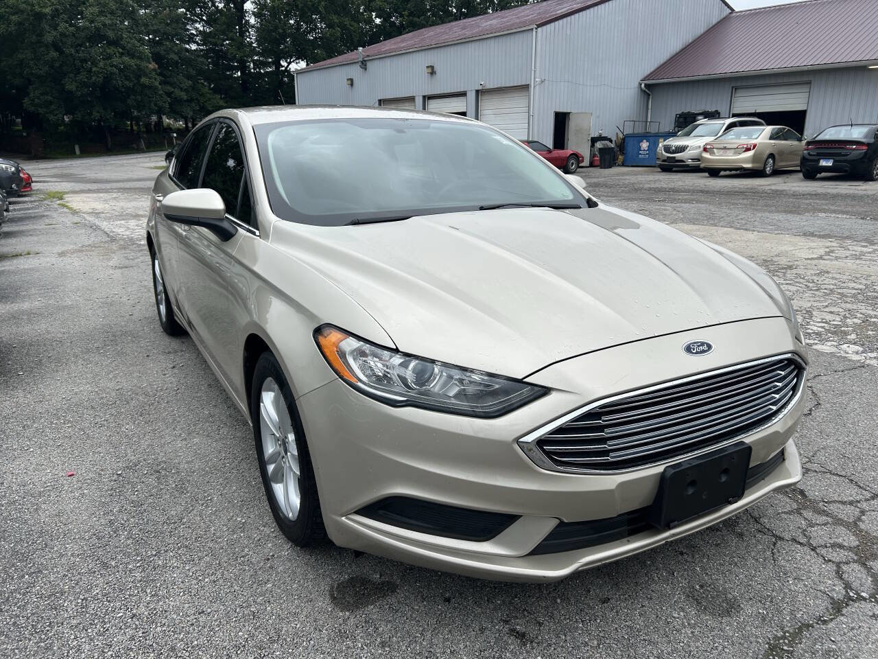 Used 2018 Ford Fusion SE image 7