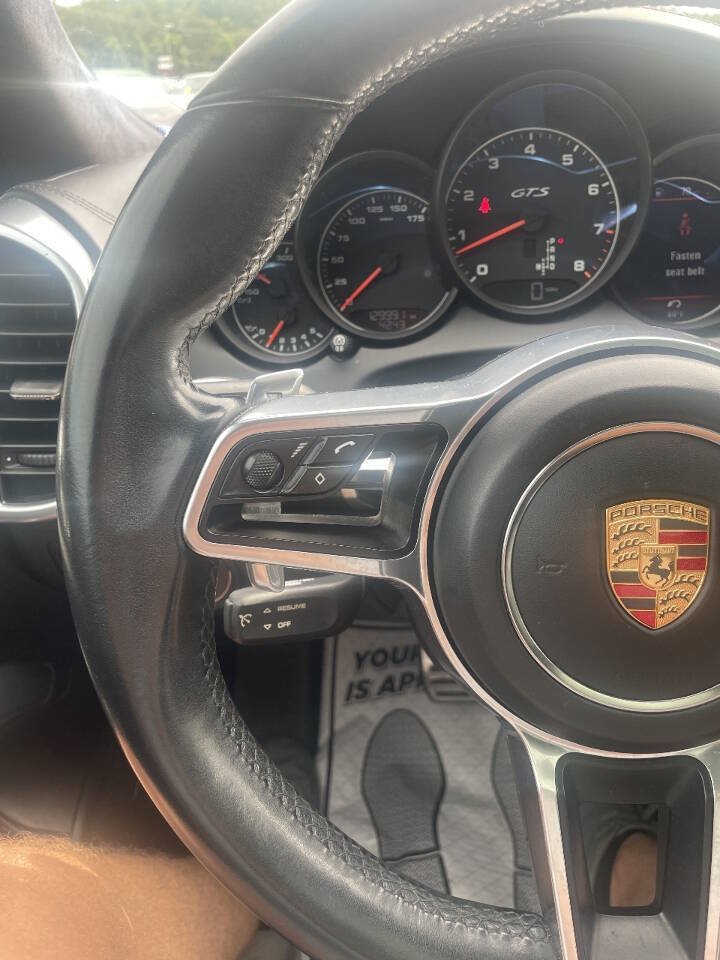 Used 2016 Porsche Cayenne GTS AWD/4WD image 24