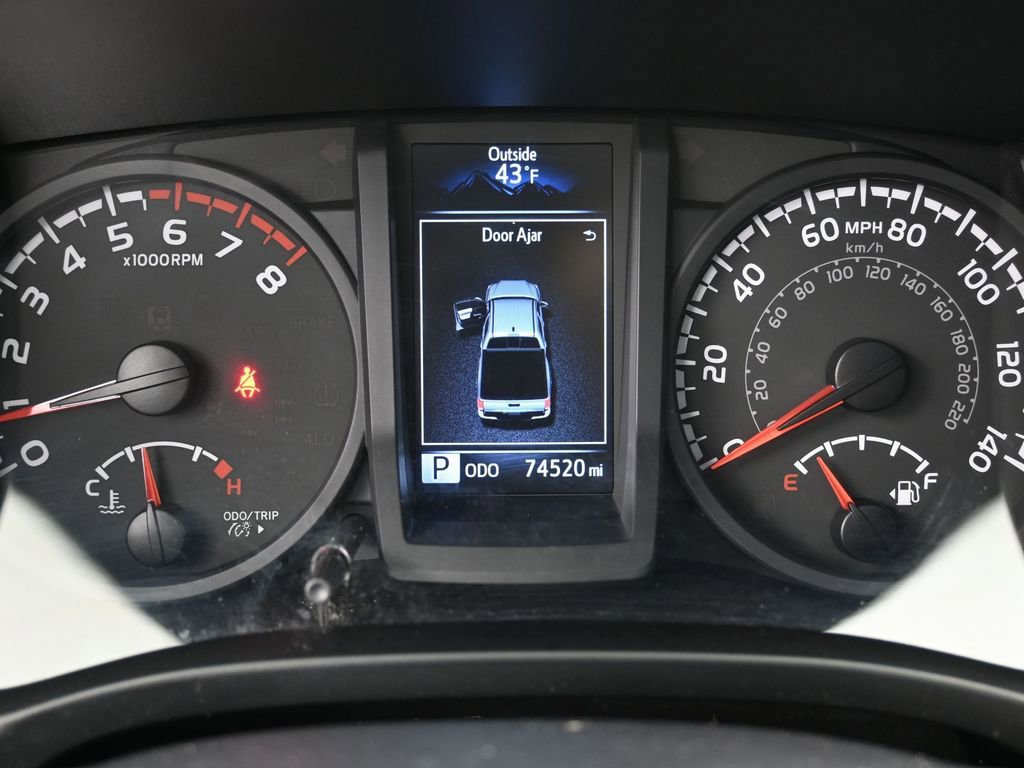 Used 2022 Toyota Tacoma SR w/ SR Convenience Package image 20