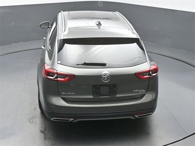 Used 2018 Buick Regal Essence w/ Driver Confidence Package #1 image 48