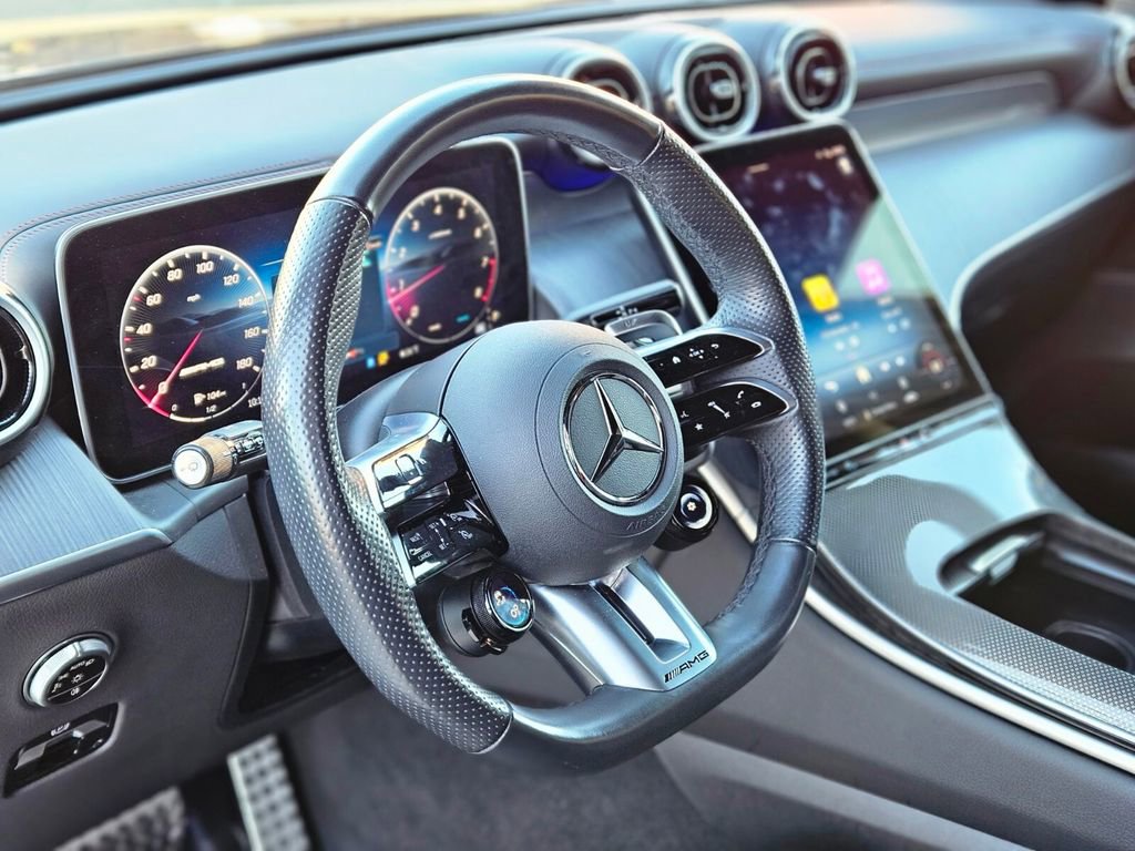 Used 2025 Mercedes-Benz GLC 43 AMG 4MATIC image 15