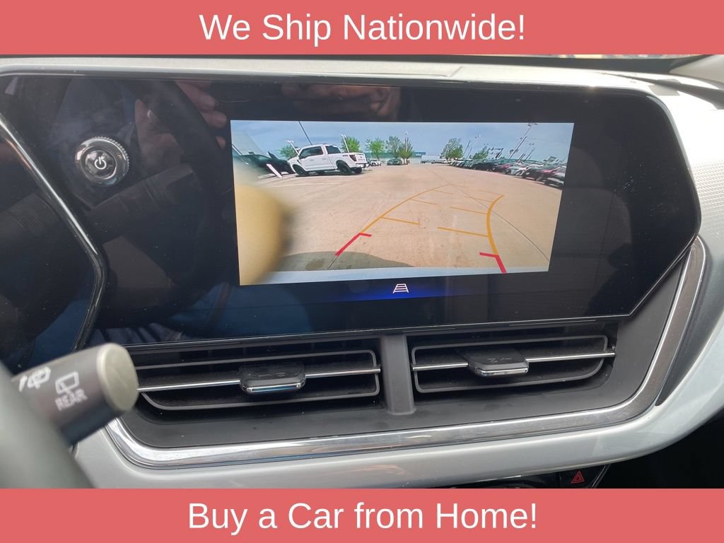 Used 2025 Chevrolet Trax LT w/ LT Convenience Package FWD image 20