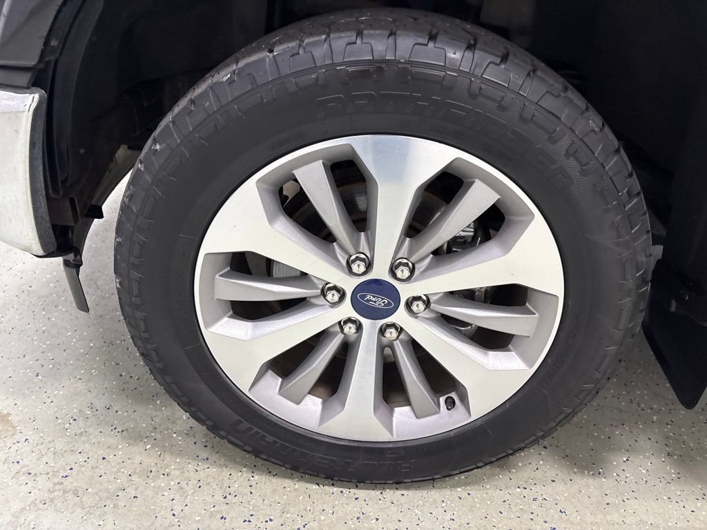 Used 2017 Ford F150 Lariat w/ Equipment Group 501A Mid AWD/4WD image 11
