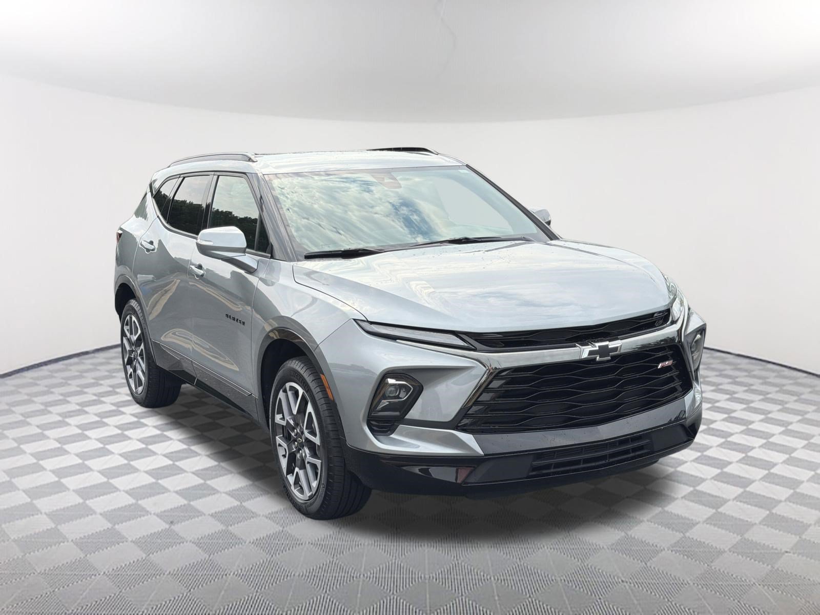 Used 2025 Chevrolet Blazer RS FWD image 4