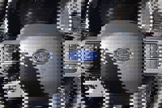 New 2025 Ford F150 Lightning Flash image 7