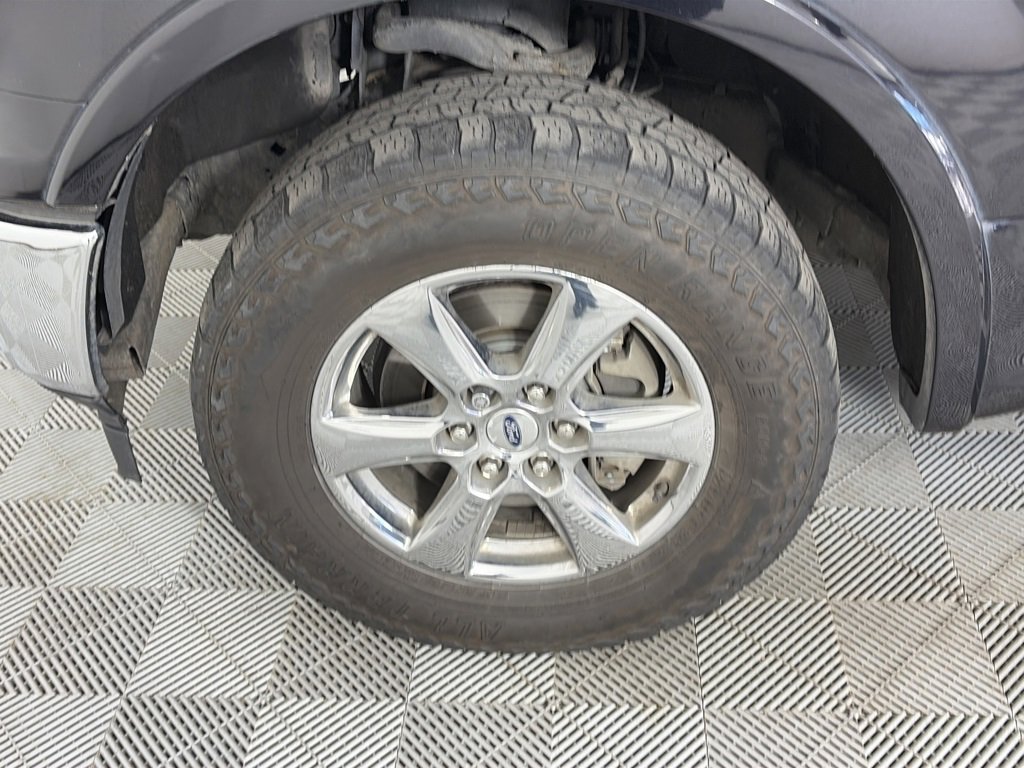 Used 2019 Ford F150 Lariat w/ Equipment Group 502A Luxury image 8