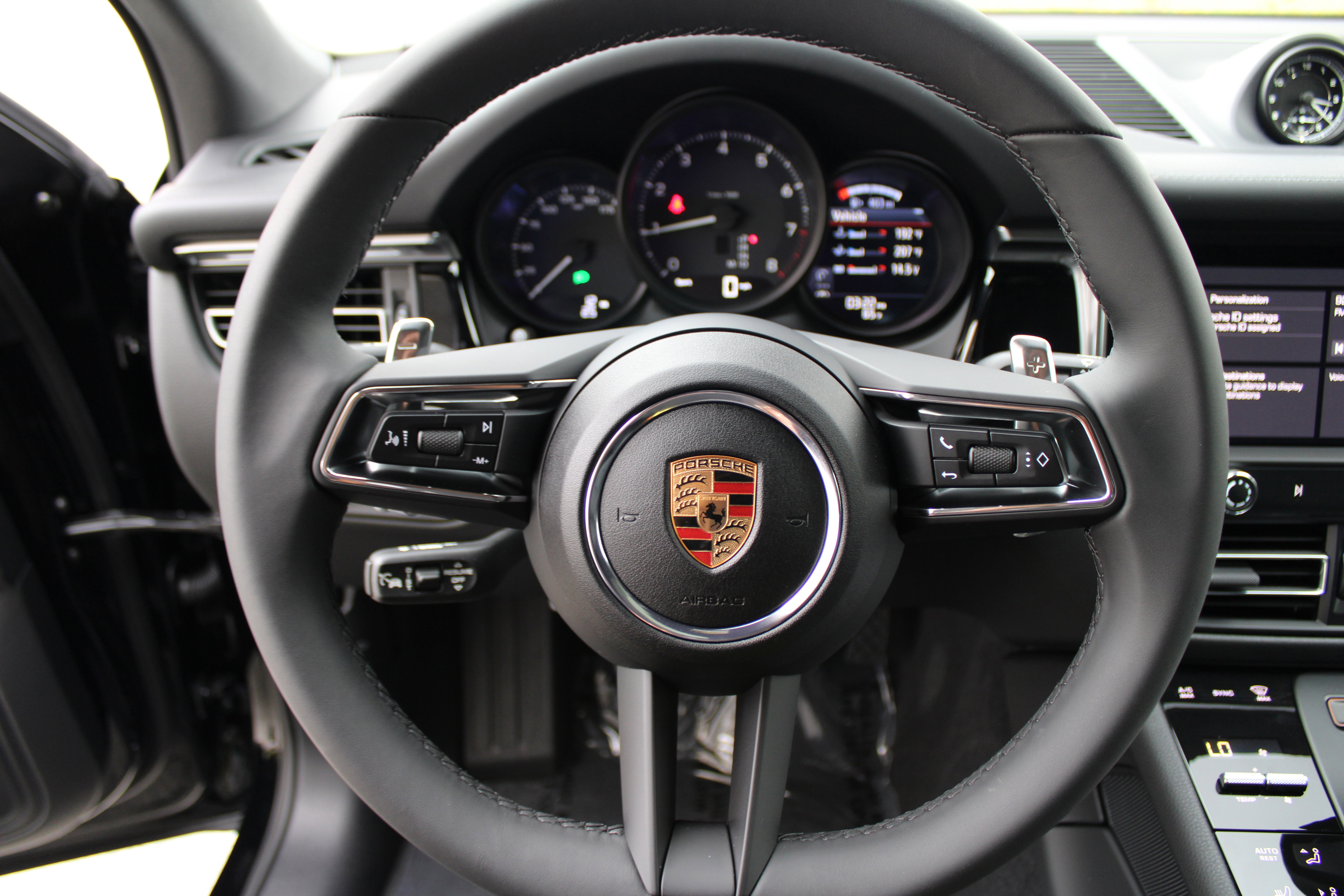 New 2025 Porsche Macan image 16