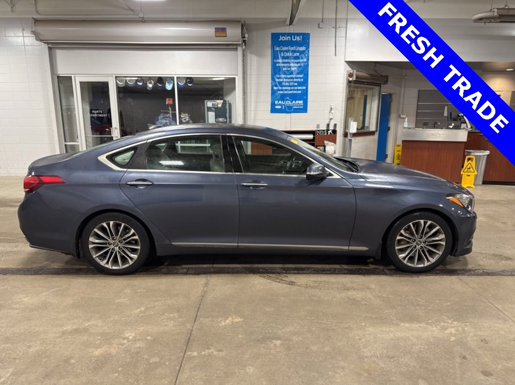 Used 2015 Hyundai Genesis 3.8 w/ Option Group 03 image 7