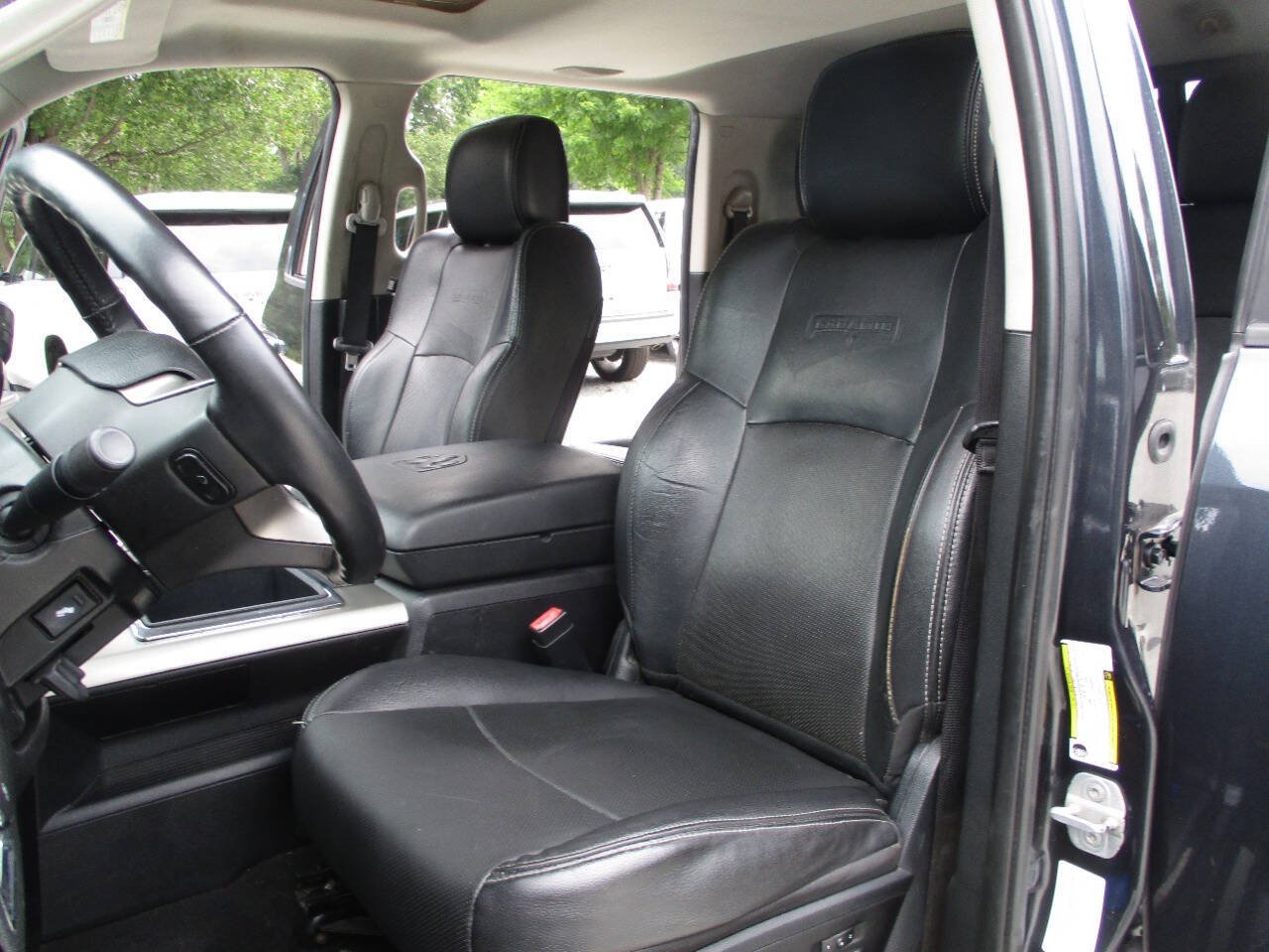 Used 2014 RAM 2500 Laramie AWD/4WD image 23