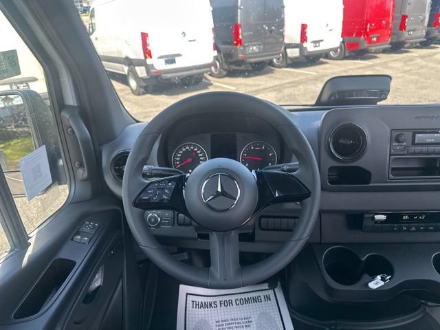 New 2025 Mercedes-Benz Sprinter 2500 image 19