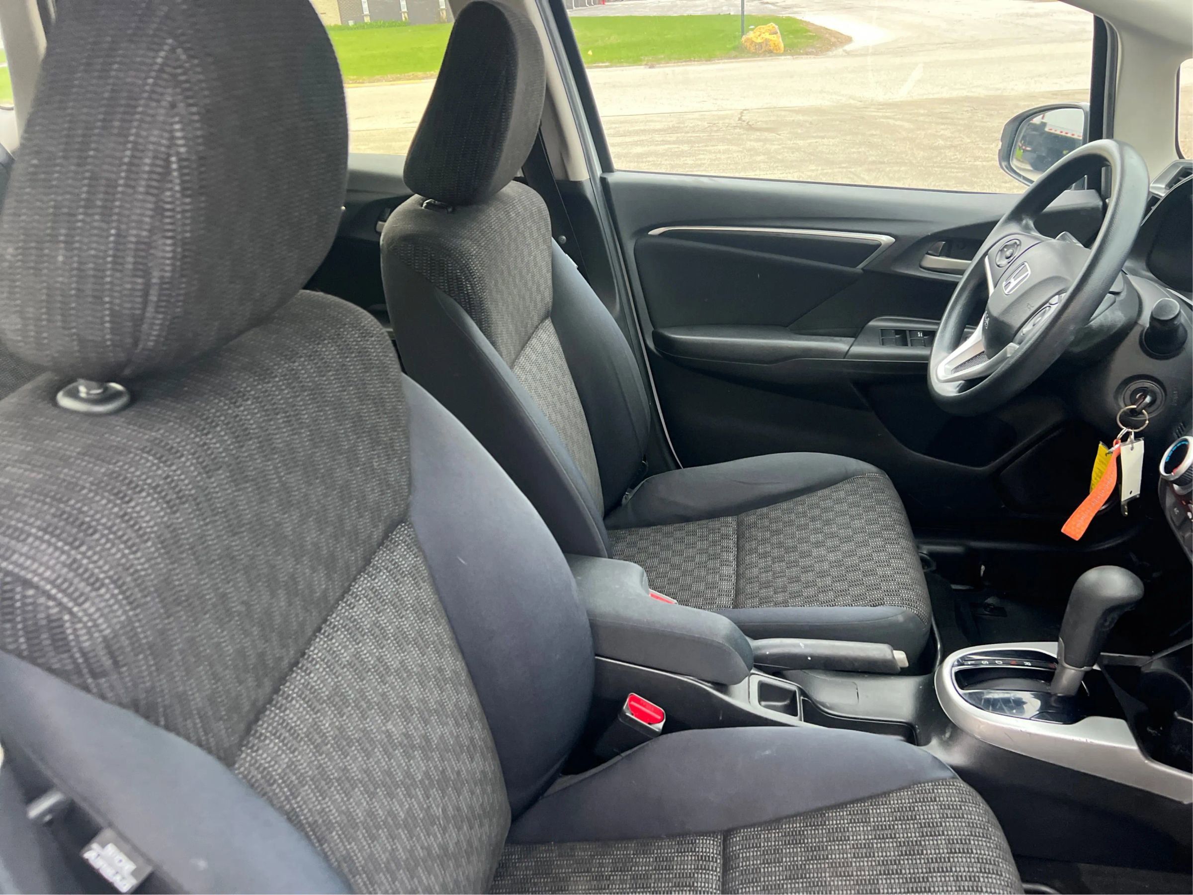 Used 2016 Honda Fit LX image 25