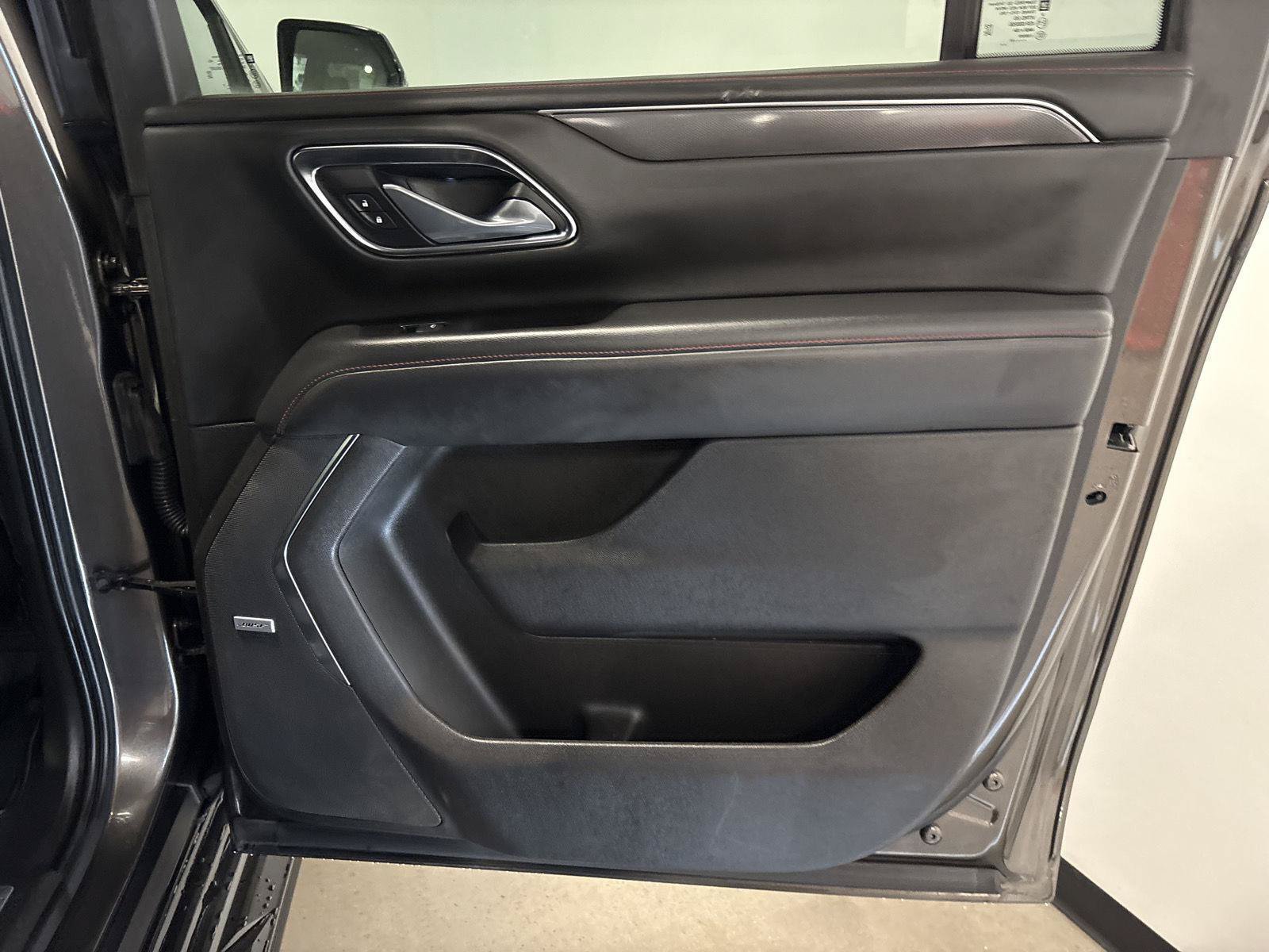 Used 2021 Chevrolet Suburban RST w/ Luxury Package AWD/4WD image 51