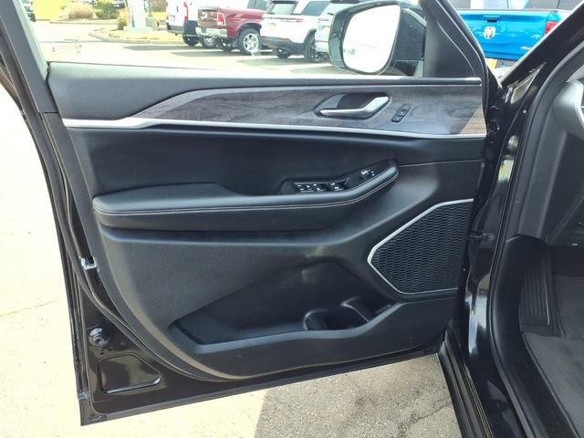 Certified 2022 Jeep Grand Cherokee L Limited image 15