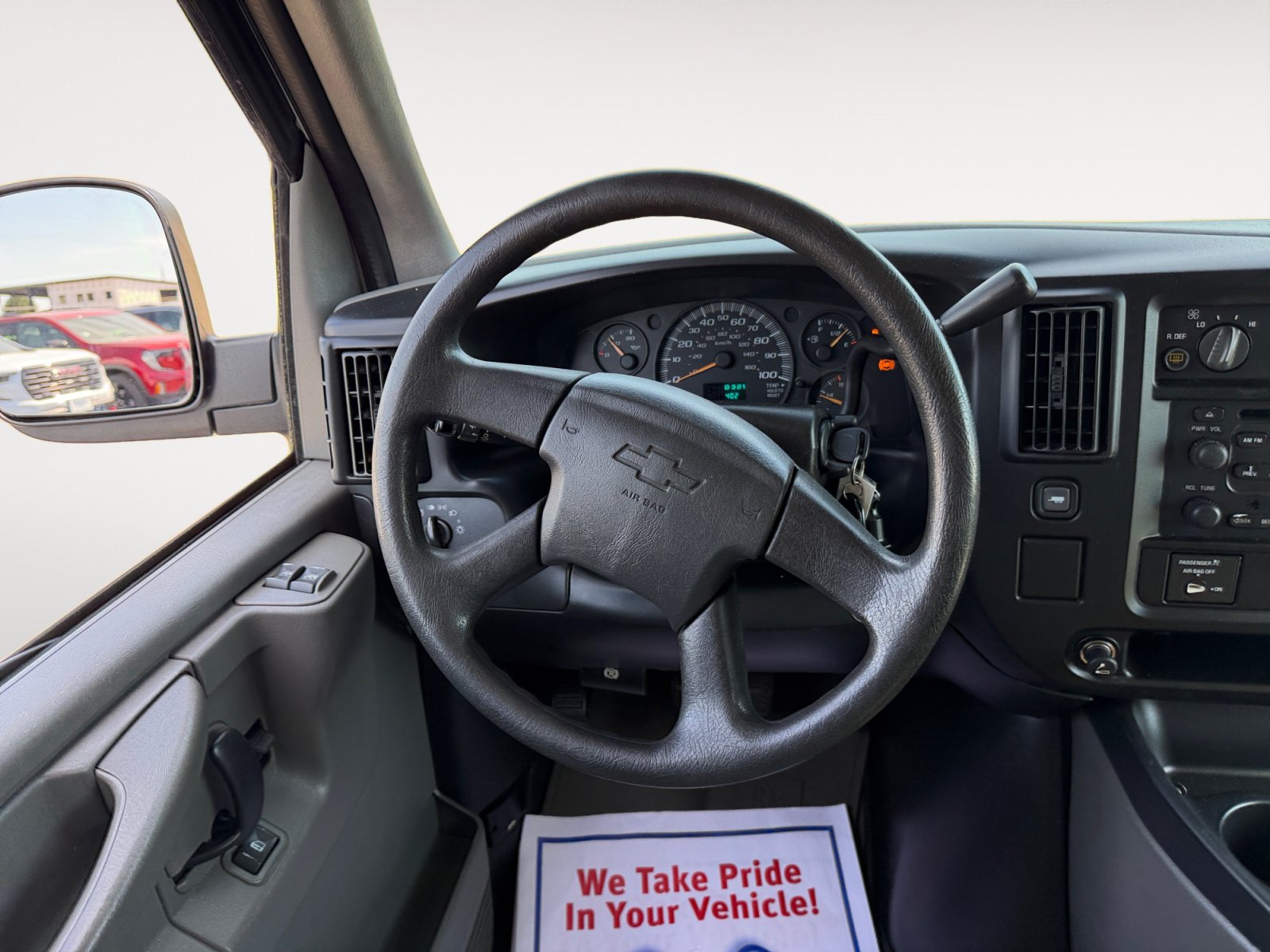 Used 2004 Chevrolet Express 3500 Extended Passenger w/ LS Preferred Equipment Group RWD image 12