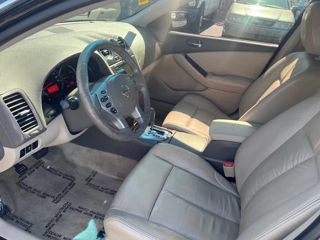 Used 2012 Nissan Altima 2.5 SL w/ 2.5SL Pkg FWD image 11