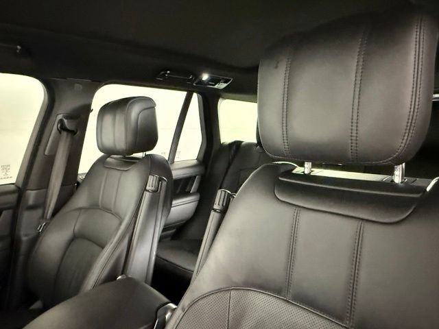 Used 2019 Land Rover Range Rover Supercharged AWD/4WD image 4