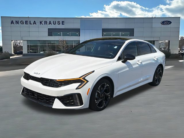 Used 2025 Kia K5 GT-Line w/ GT-Line Premium Package FWD image 3