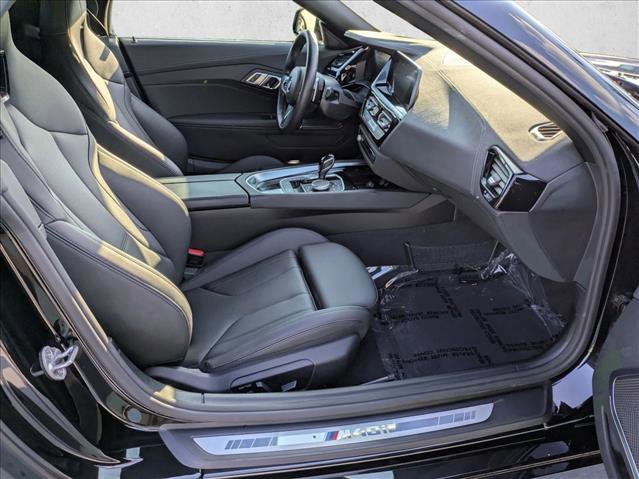 Certified 2023 BMW Z4 M40i w/ Premium Package image 19