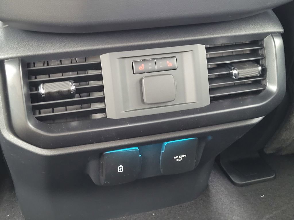 New 2025 Ford F150 Raptor image 30