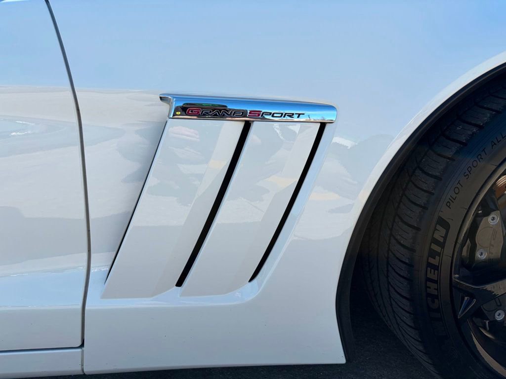 Used 2013 Chevrolet Corvette Grand Sport w/ 4LT Preferred Equipment Group image 23