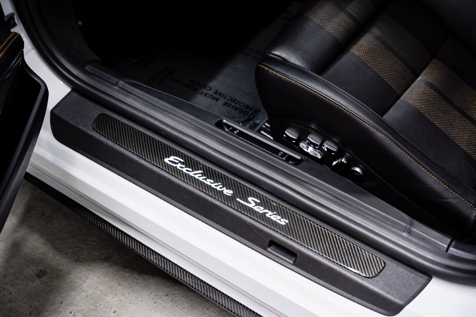 Used 2019 Porsche 911 Turbo S AWD/4WD image 32