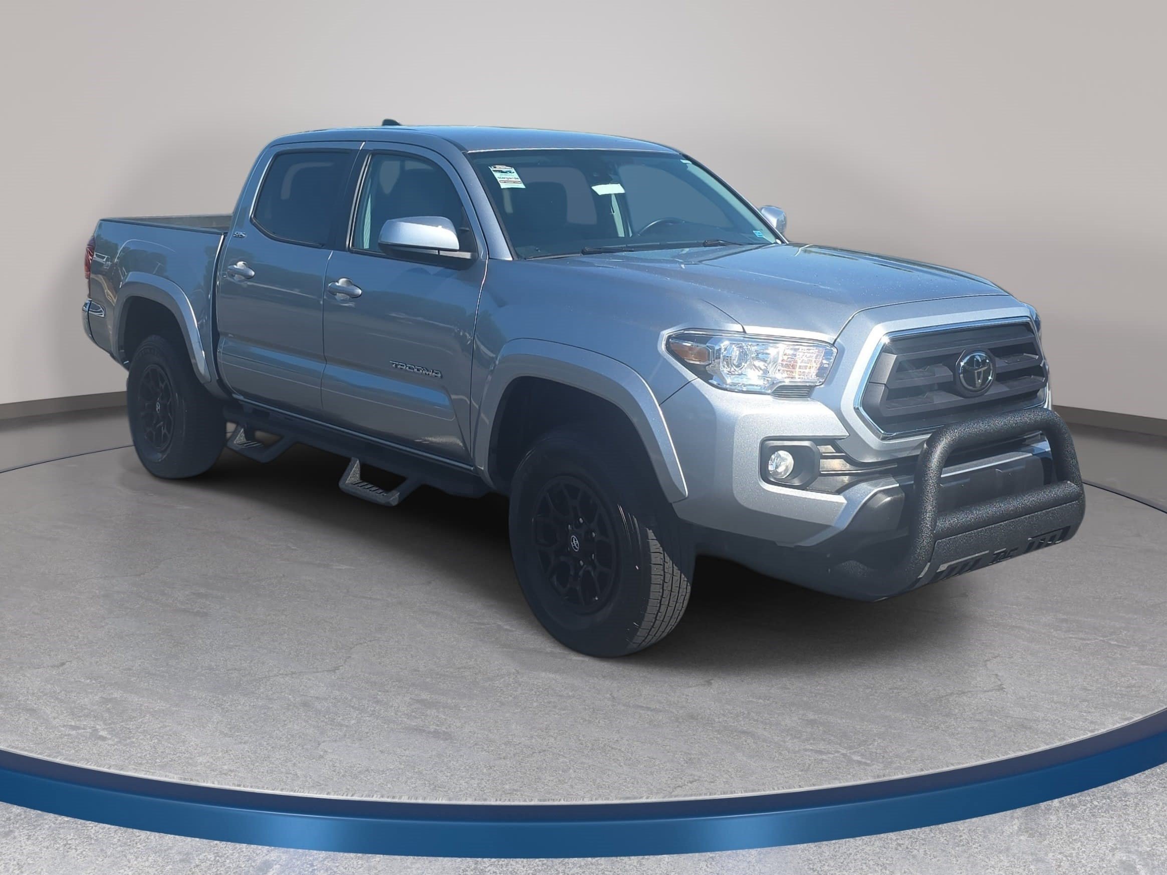 Used 2022 Toyota Tacoma SR5 RWD image 3