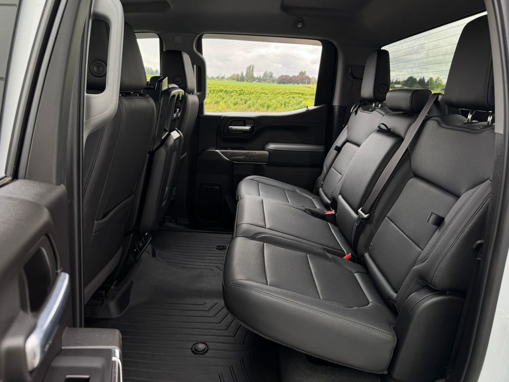 Used 2020 Chevrolet Silverado 1500 LTZ w/ Z71 Off-Road Package AWD/4WD image 25