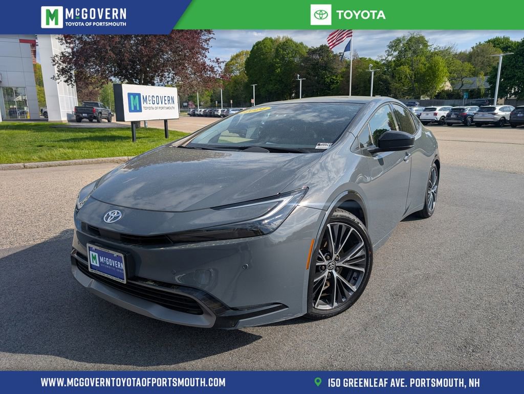 Used 2024 Toyota Prius XLE AWD/4WD video 1