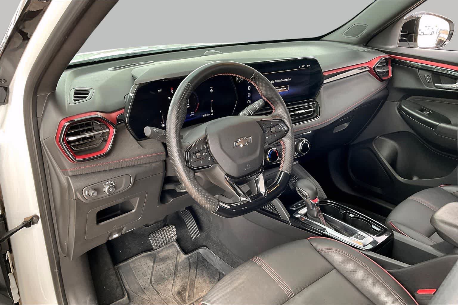 Used 2024 Chevrolet TrailBlazer RS w/ Driver Confidence Package FWD image 15