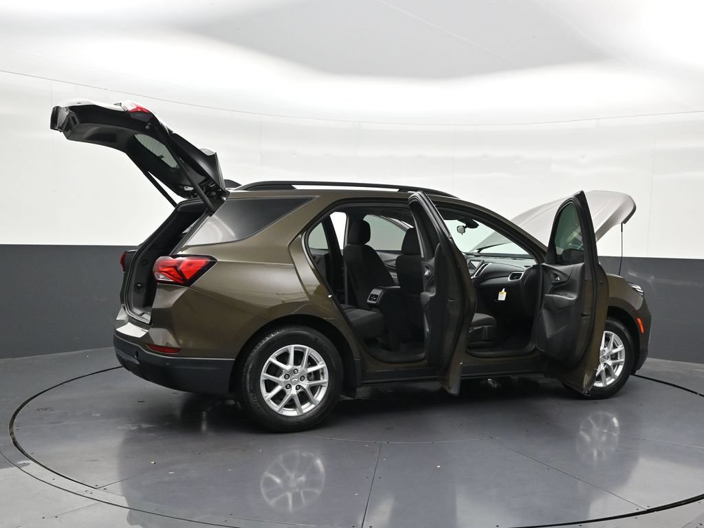 Used 2023 Chevrolet Equinox LT FWD image 33