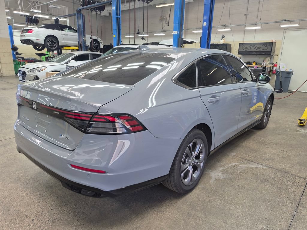 Used 2025 Honda Accord EX-L image 6
