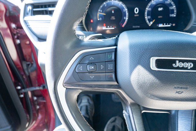 Certified 2023 Jeep Grand Cherokee Limited RWD image 23