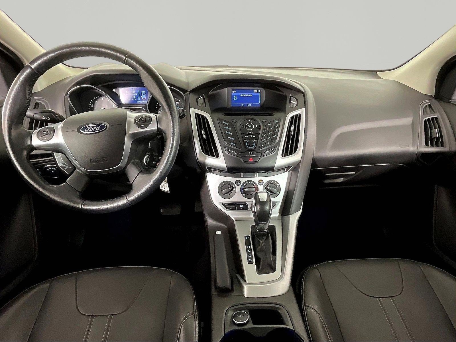 Used 2014 Ford Focus SE w/ Equipment Group 201A FWD image 7