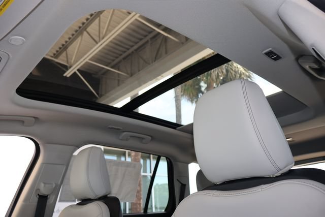 New 2025 Lincoln Aviator 2WD w/ Jet Appearance Package image 31