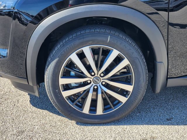 New 2025 Nissan Pathfinder Platinum w/ Cargo Package image 7