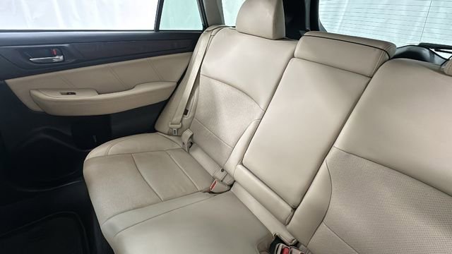 Used 2019 Subaru Outback 2.5i Limited w/ Popular Package #2 image 14