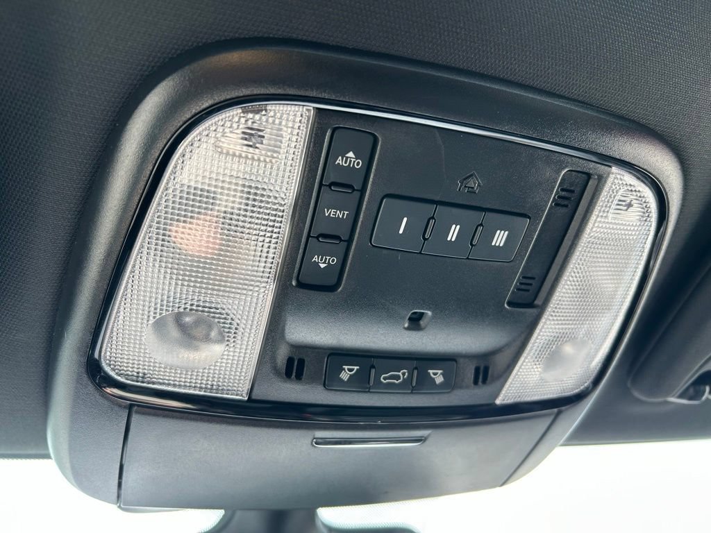 Used 2024 Dodge Durango GT AWD/4WD image 41