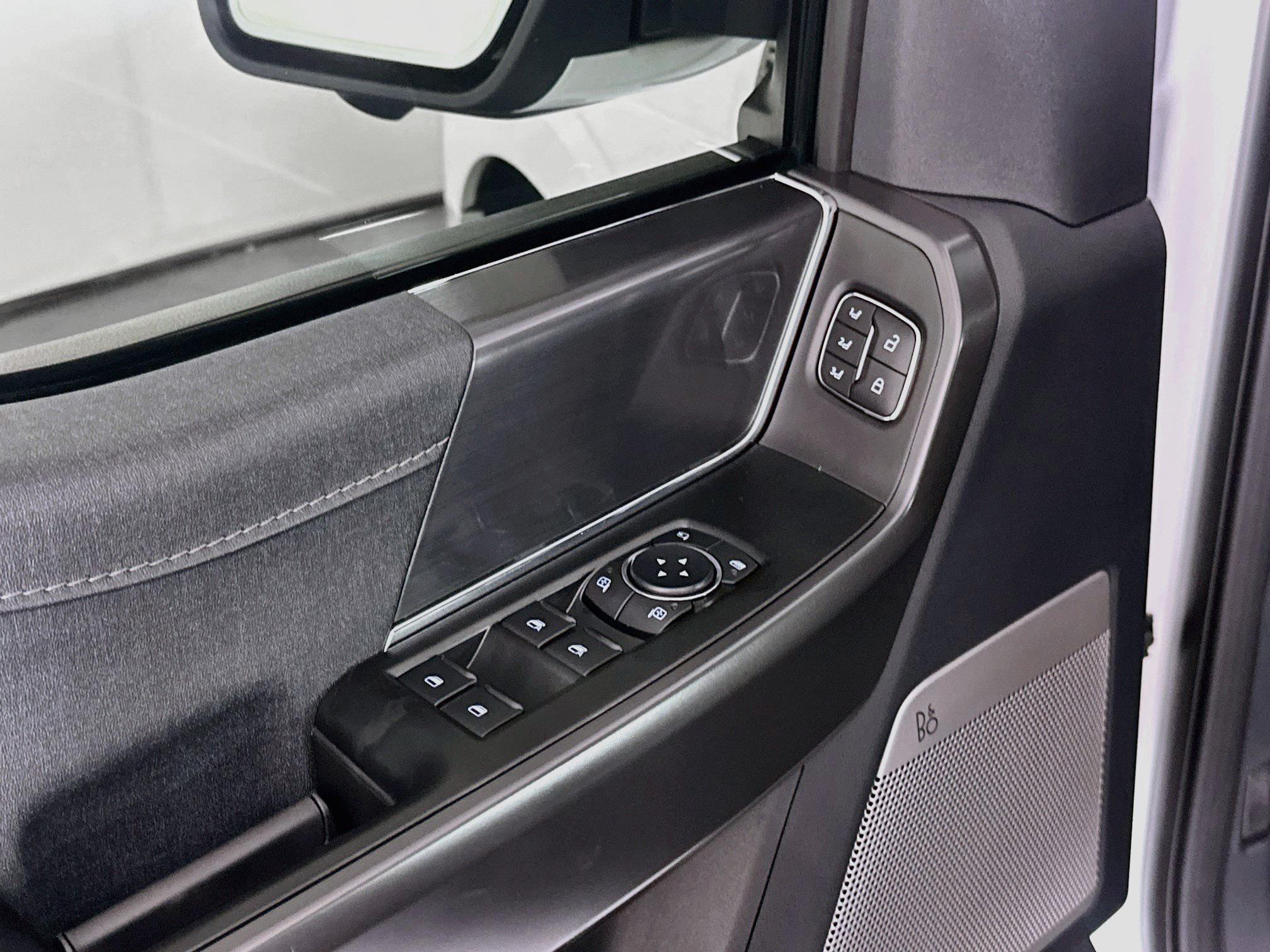 Used 2026 Ford F150 Lariat AWD/4WD image 15