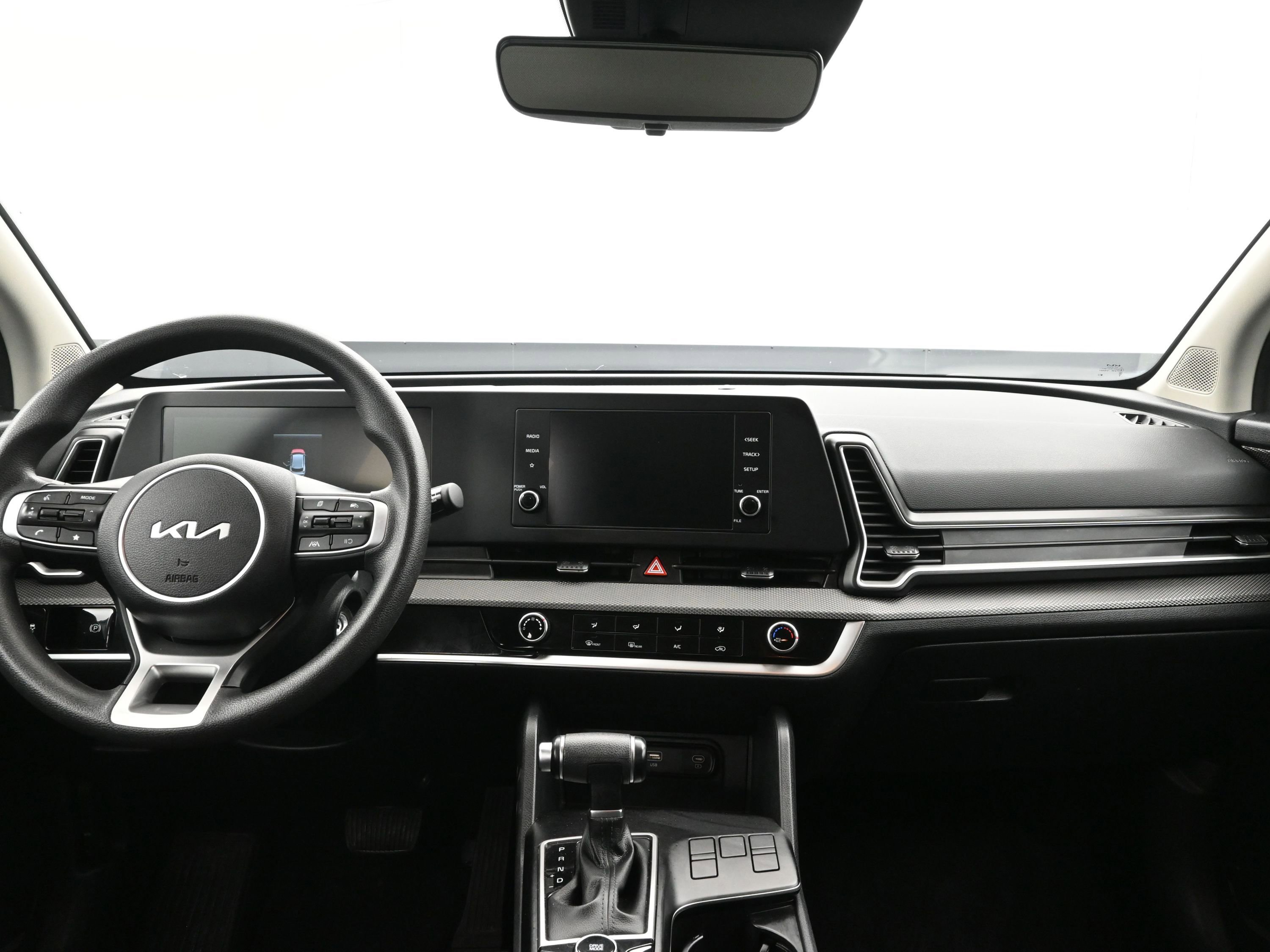 Used 2024 Kia Sportage LX image 20