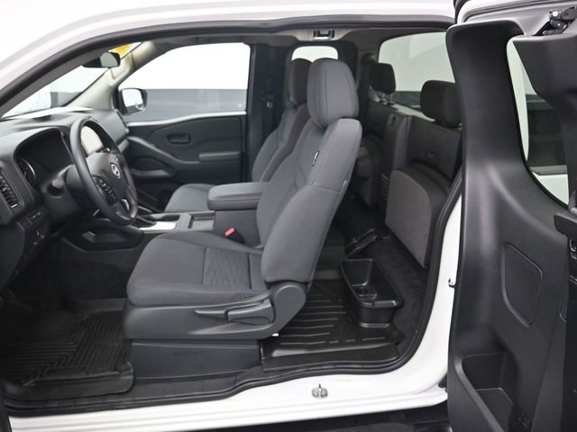 Used 2024 Nissan Frontier S w/ S Utility Package image 10