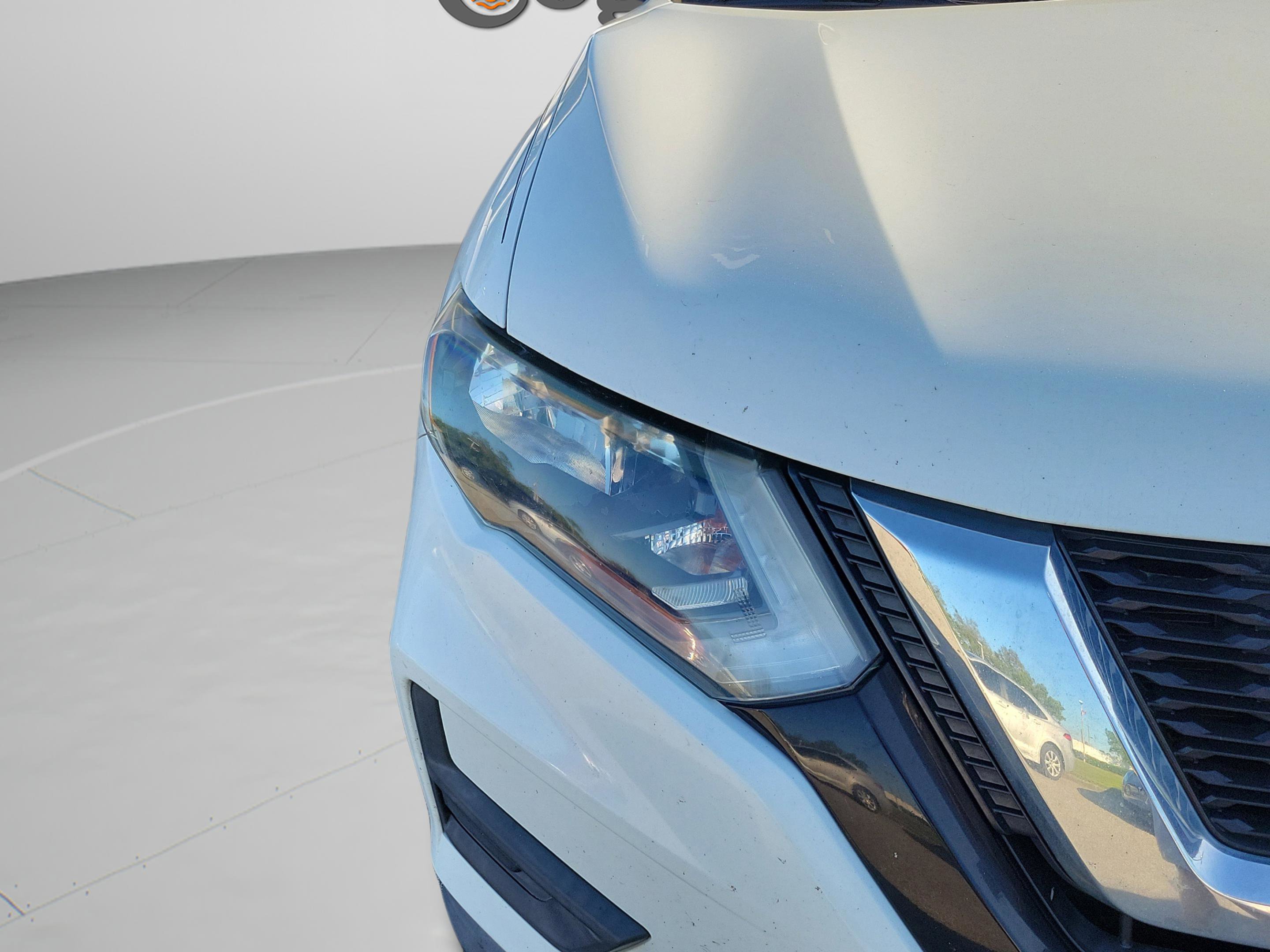 Used 2018 Nissan Rogue S FWD image 15