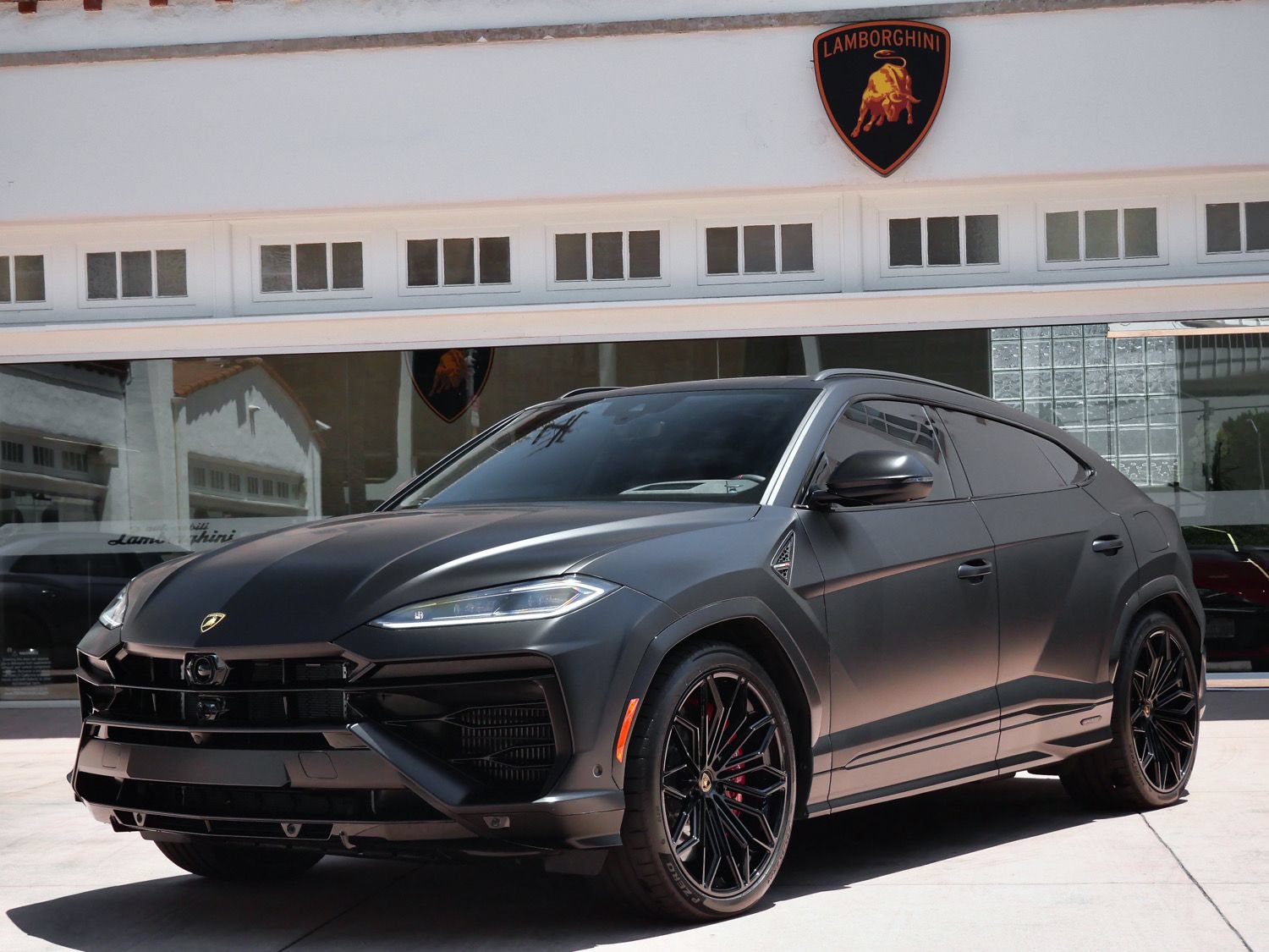 Used 2025 Lamborghini Urus S AWD/4WD image 10