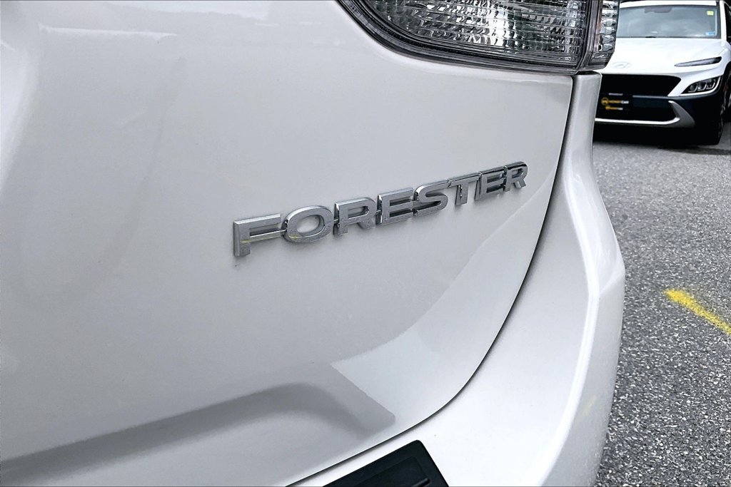 Used 2023 Subaru Forester Premium AWD/4WD image 24