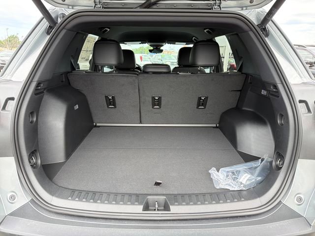 New 2026 GMC Terrain Elevation w/ Elevation Premium Package FWD image 24